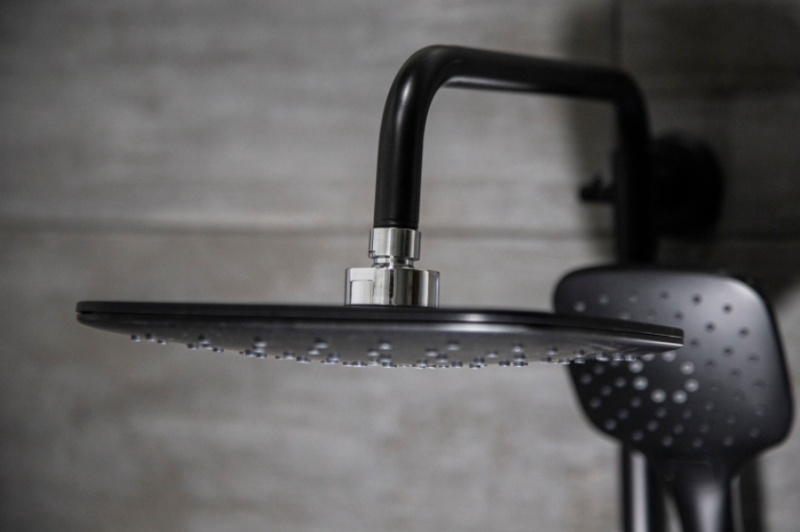 Zestaw natryskowy Loge Vesuvio BL z baterią termostatyczną