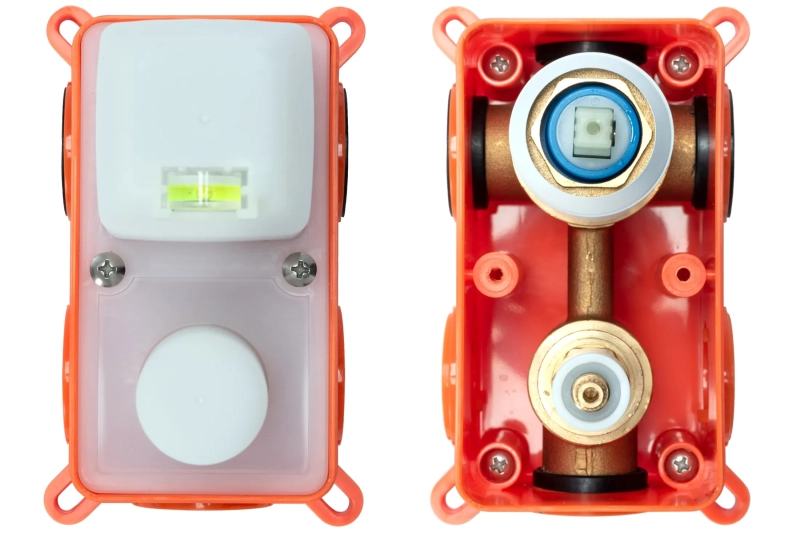 Zestaw Natryskowy podtynkowy Rea Lungo złoty szczotkowany