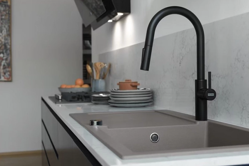 Bateria kuchenna Franke Pescara Slide-in czarny-mat