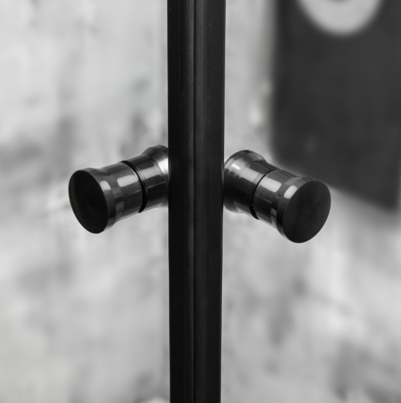 Olga SQ Black uchwyty.png